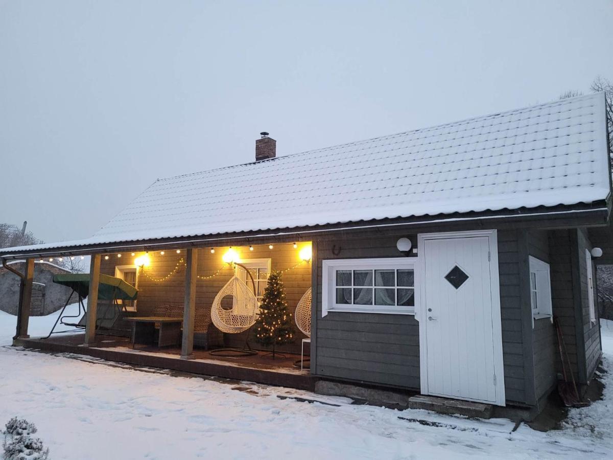 Villa Namins Pie Juras Lapmežciems Exterior foto